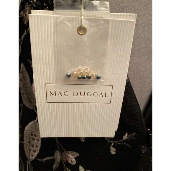 Mac Duggal 20476 Floral Embroidered Long Sleeve Dress Size 4 - Picture 15 of 15